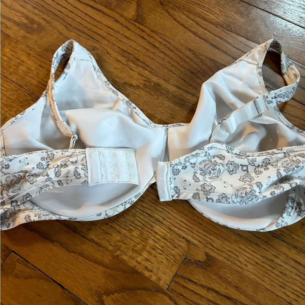 Bali bra 38DD - Picture 2 of 4